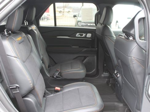 New 2026 Ford Explorer Tremor w/ Tremor Ultimate Package AWD/4WD image 17