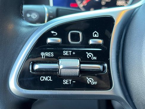 Used 2020 Mercedes-Benz E 350 Sedan image 27