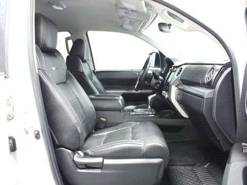 Used 2019 Toyota Tundra SR5 AWD/4WD image 16