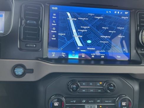 Used 2023 Ford Bronco Wildtrak image 10