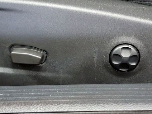 Used 2022 Dodge Challenger SRT Hellcat Redeye image 4