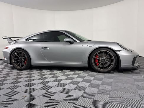 Used 2018 Porsche 911 GT3 w/ Sport Chrono Package RWD image 8