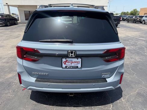 Used 2025 Honda Odyssey Touring image 15