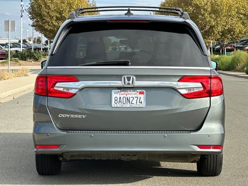 Used 2018 Honda Odyssey EX-L image 5