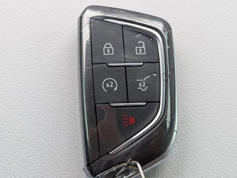 New 2026 Cadillac Lyriq Sport image 31