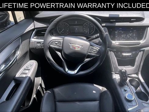 Used 2024 Cadillac XT6 Luxury FWD image 6