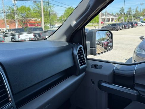 Used 2019 Ford F150 XLT w/ Equipment Group 302A Luxury AWD/4WD image 23