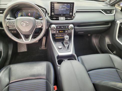 Used 2021 Toyota RAV4 XSE AWD/4WD image 5