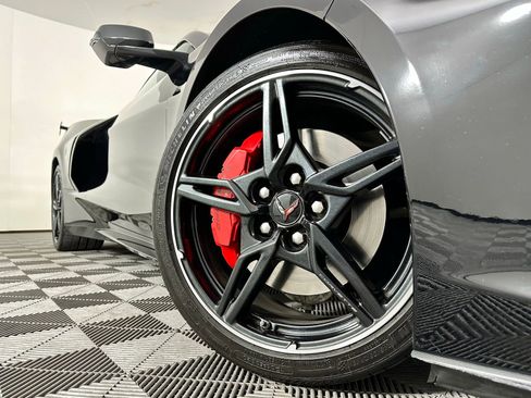 Used 2020 Chevrolet Corvette Stingray Premium Cpe w/ 3LT Preferred Equipment Group image 9