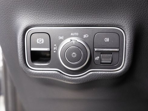 Certified 2025 Mercedes-Benz G 550 image 10