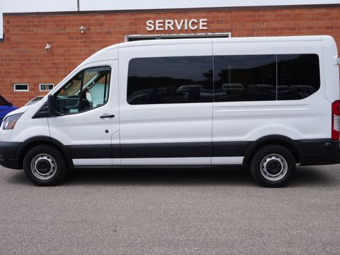 Used 2024 Ford Transit 350 XL image 2