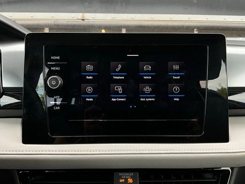 Used 2025 Volkswagen Taos S image 28