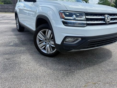 Used 2019 Volkswagen Atlas SEL AWD/4WD image 2