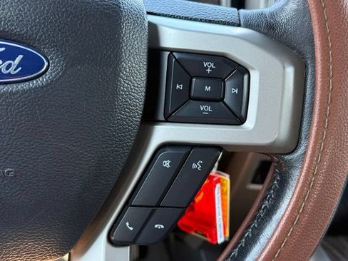 Used 2019 Ford F250 Lariat w/ Chrome Package AWD/4WD image 35