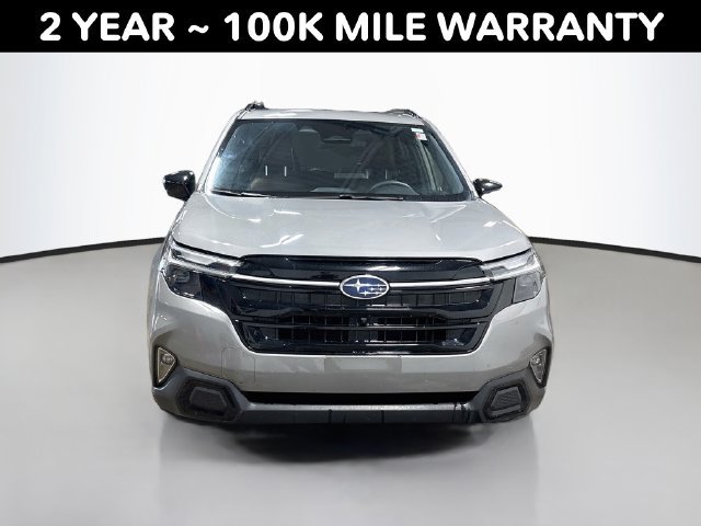 Used 2025 Subaru Forester Touring AWD/4WD image 3