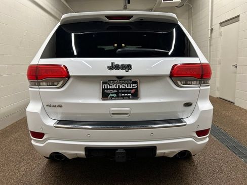 Used 2016 Jeep Grand Cherokee Overland AWD/4WD image 3