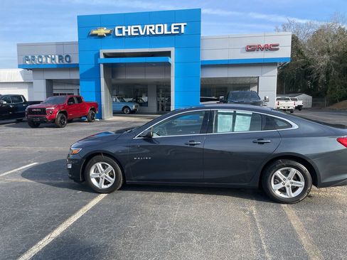 Certified 2021 Chevrolet Malibu LS image 1