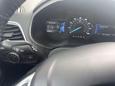Used 2024 Ford Edge SEL AWD/4WD image 32