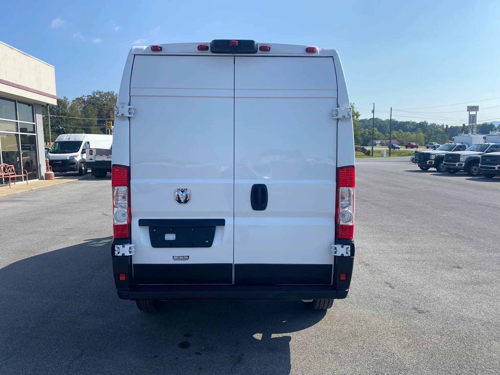 Used 2024 RAM ProMaster 2500 w/ Convenience Group FWD image 6