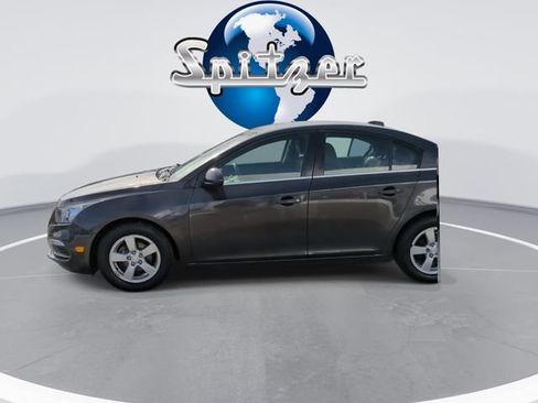 Used 2016 Chevrolet Cruze LT image 5