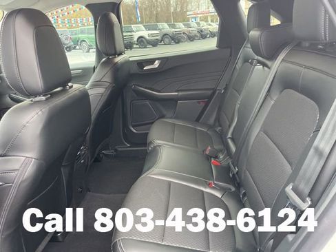 New 2026 Ford Escape SE FWD image 12