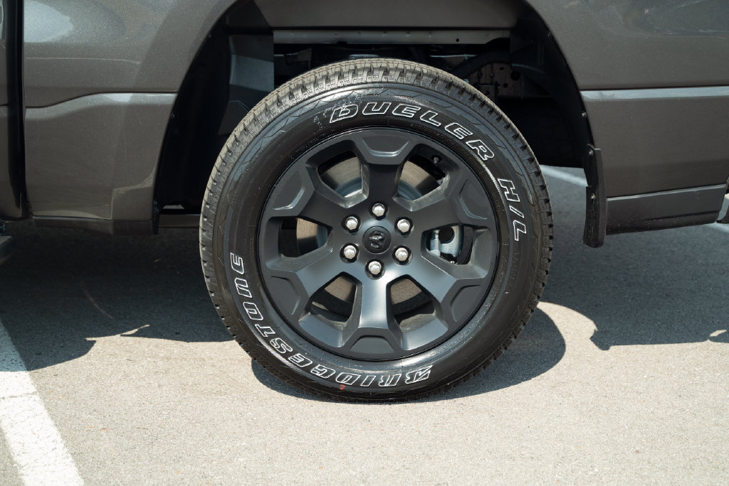 New 2027 RAM 1500 Express AWD/4WD image 44