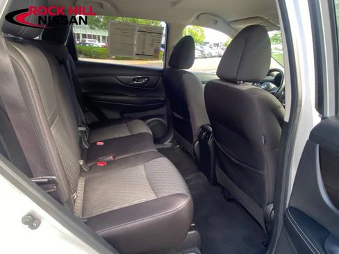 Certified 2020 Nissan Rogue SV AWD/4WD image 39