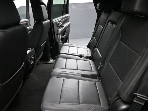 Used 2024 Chevrolet Tahoe LT RWD image 15