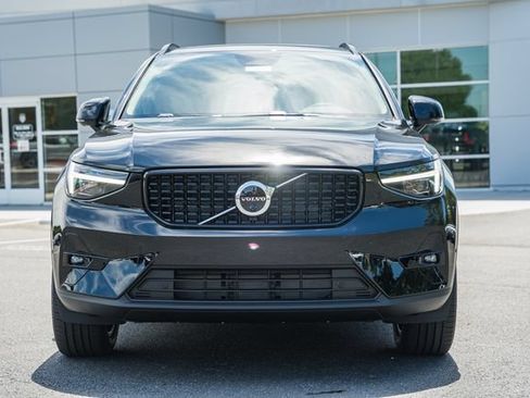 New 2026 Volvo XC40 B5 Plus w/ Protection Package Premier AWD/4WD image 2