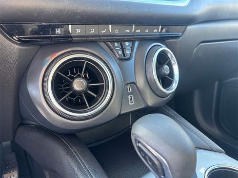 Used 2021 Chevrolet Blazer LT image 20