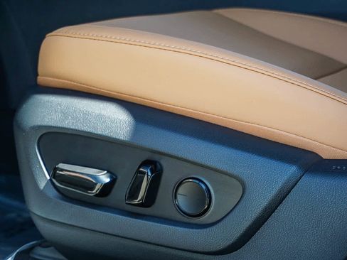 New 2026 Lexus RX 450h AWD image 21