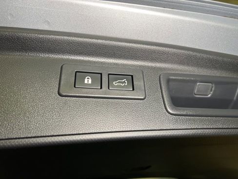 Used 2023 Subaru Forester Limited image 64