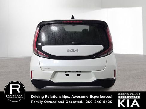 Certified 2025 Kia Soul LX image 8