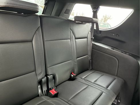 Certified 2023 Chevrolet Suburban High Country image 34