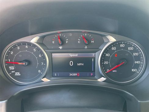 Used 2023 GMC Terrain SLT image 27