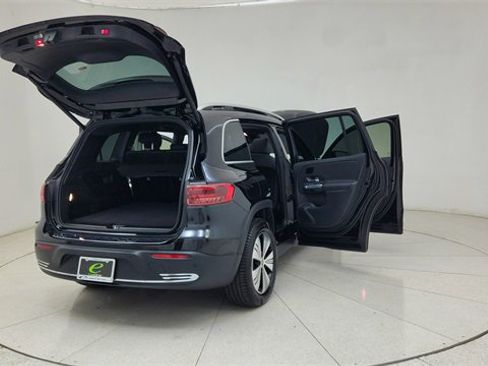 Used 2024 Mercedes-Benz EQB 250+ w/ Driver Assistance Package image 75