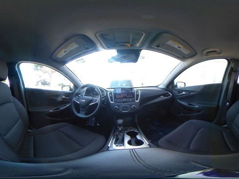 Used 2024 Chevrolet Malibu LT image 43