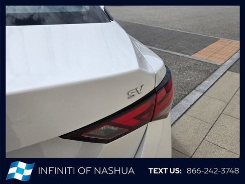 Used 2023 Nissan Sentra SV w/ SV Premium Package FWD image 12