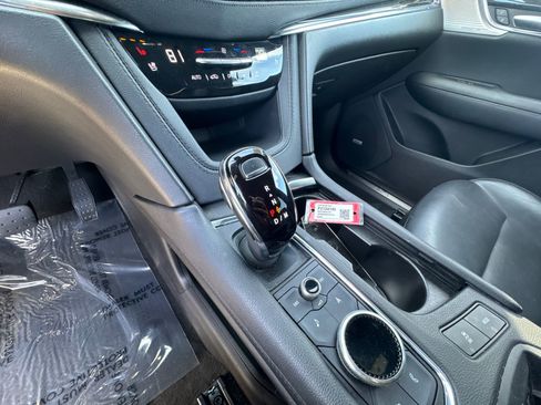 Used 2023 Cadillac XT5 Premium Luxury image 30