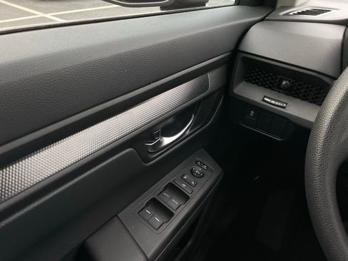 Certified 2025 Honda CR-V EX image 22