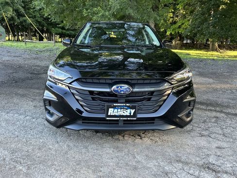 Used 2025 Subaru Legacy Premium AWD/4WD image 3
