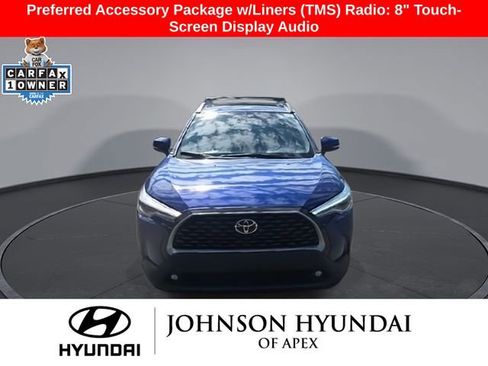 Used 2024 Toyota Corolla Cross XLE w/ Convenience Package image 3