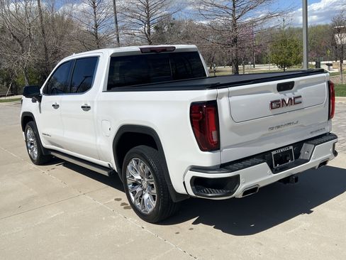 Used 2024 GMC Sierra 1500 Denali w/ Denali Reserve Package image 8