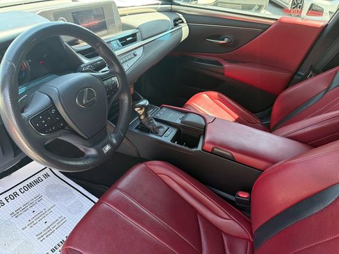 Used 2019 Lexus ES 350 F Sport w/ Accessory Package 2 FWD image 9