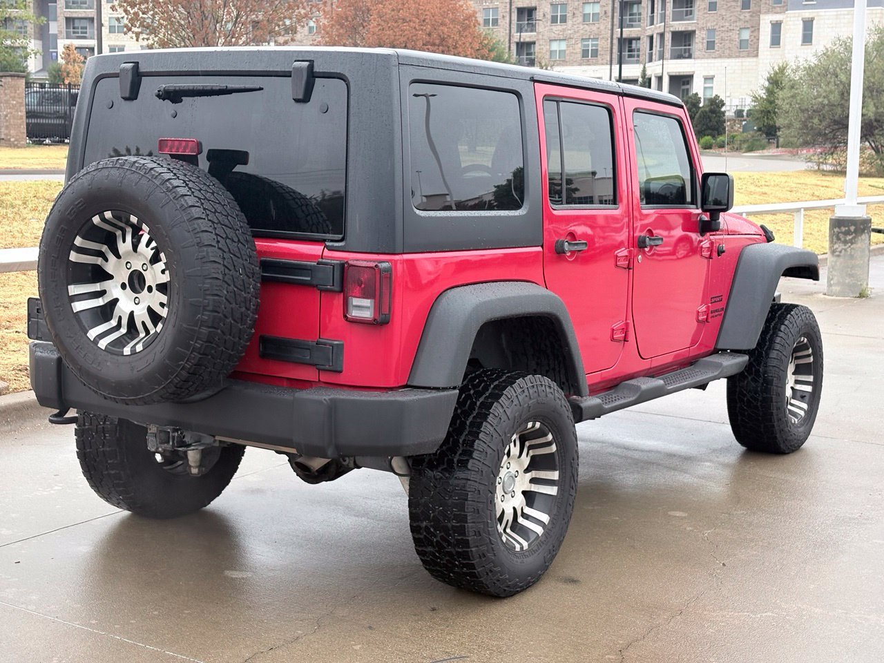 Used 2015 Jeep Wrangler Unlimited Sport w/ Quick Order Package 24S AWD/4WD image 4