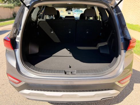 Used 2019 Hyundai Santa Fe SE AWD/4WD image 8