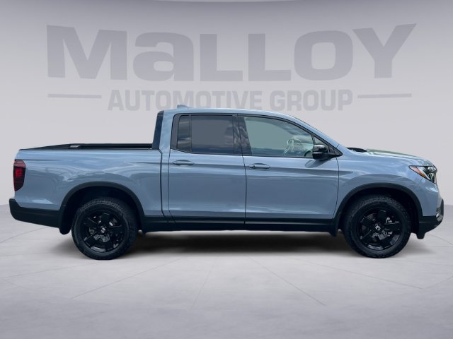 Used 2025 Honda Ridgeline Black Edition image 6