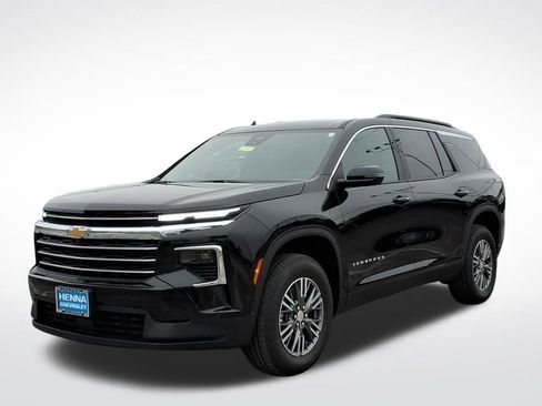 New 2026 Chevrolet Traverse LT w/ Enhanced Driving Package FWD image 8