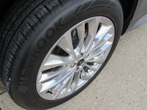 Used 2024 Ford Edge Titanium w/ Titanium Elite Package AWD/4WD image 38
