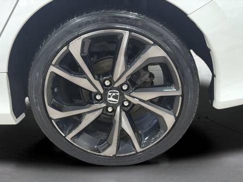 Used 2019 Honda Civic Sport image 26